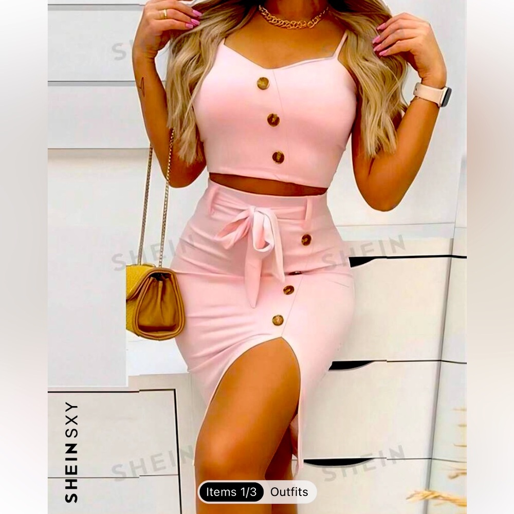 Cute casual and super comfy 2 piece crop top w/ skirt